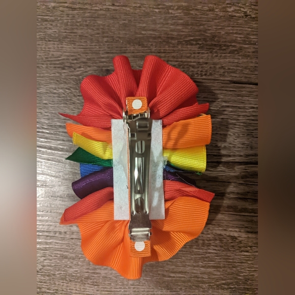 New Rainbow Hair Bow - Picture 3 of 4